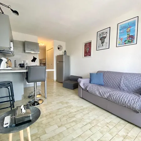 Port Camargue - Climatise Pour 4 Personnes Avec Terrasse + Parking