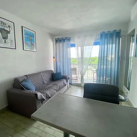 Apartment Port Camargue - Climatise Pour 4 Personnes Avec Terrasse + Parking *