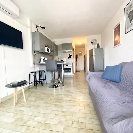Apartment Port Camargue - Climatise Pour 4 Personnes Avec Terrasse + Parking Le Grau-du-Roi
